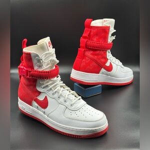 Nike SF Air Force 1 High 'University Red'